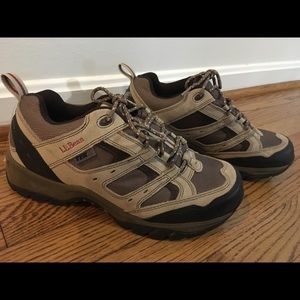 NWOT L.L.Bean Waterproof Hiking Shoes
